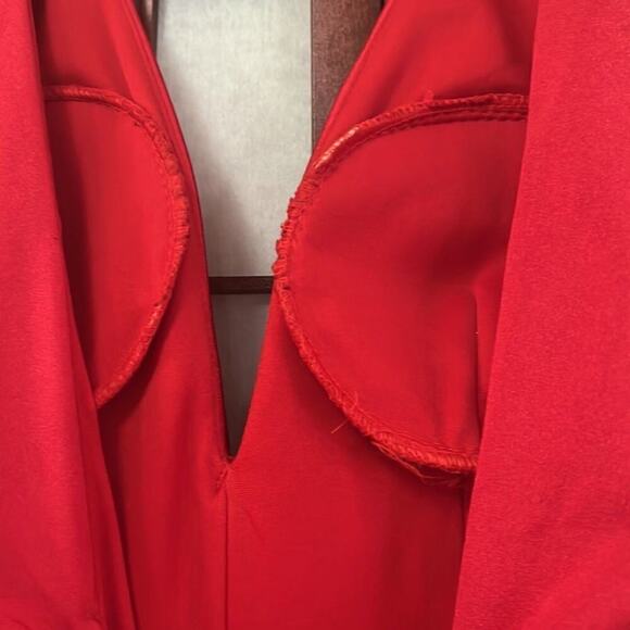 JOVANI RED MERMAID TWIST‎ WAIST PLUNGING NECK LINE MAXI DRESS 4 - Picture 8 of 12